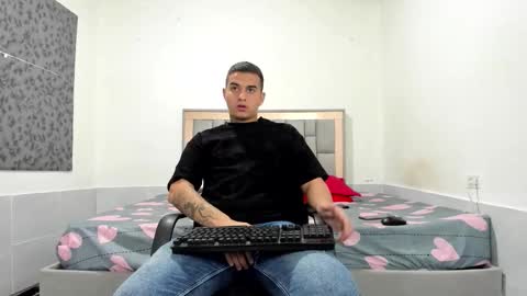 SIMON KELER online show from 12.13.25