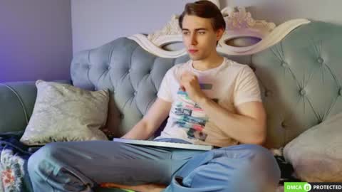Snapshot of simonwarner chatting on 06.29.26 Simon online show from 06.29.26