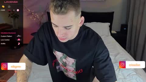 Snapshot of simonwnl chatting on 01.17.25 Simon online show from 01.17.25