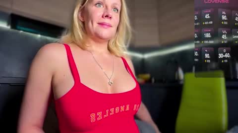 A present for me  online show from 03.30.26