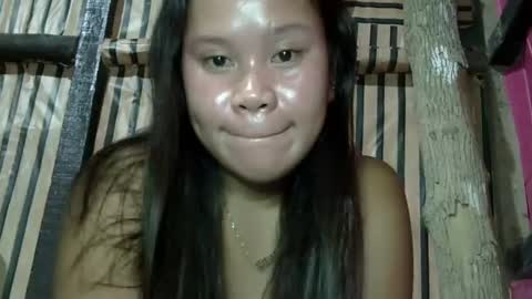 simply_y0urs online show from 12.04.24