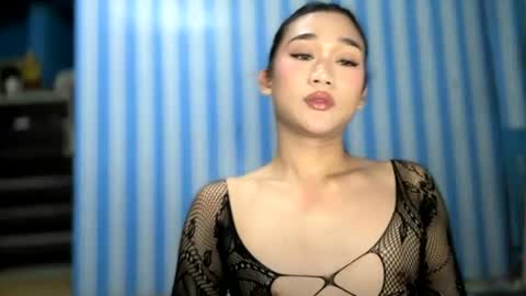 Snapshot of simplysultrykylie chatting on 06.17.26 Kylie online show from 06.17.26