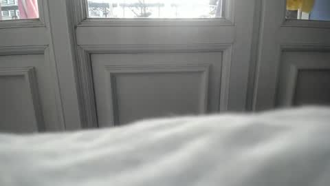 Snapshot of simur_sahso chatting on 12.11.24 Sofi wed. - sat. 11am - 11 pm and Santi with Sofi sun.. - tue. 11 am - 5 pm europe online show from 12.11.24