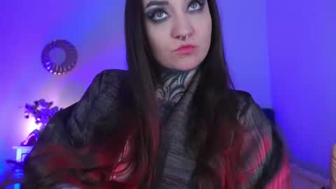 Snapshot of sindeleros chatting on 02.17.25 Ms. Sindel online show from 02.17.25