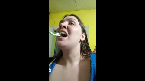 Snapshot of sindikaxniks chatting on 02.27.26 SindikaxNiks online show from 02.27.26