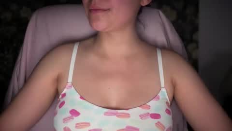 Sindra online show from 11.23.25