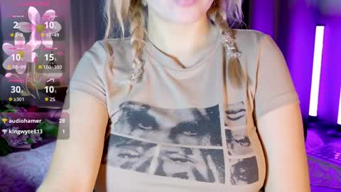 Kate online show from 04.28.26