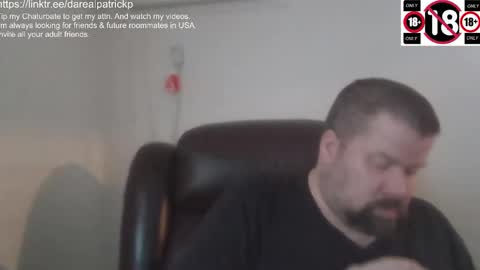 Snapshot of singledude_69 chatting on 12.13.25 SingleDude 69 online show from 12.13.25