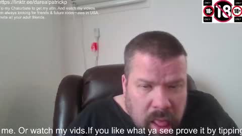 Snapshot of singledude_69 chatting on 12.15.25 SingleDude 69 online show from 12.15.25