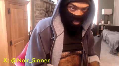 Snapshot of sinnernoir chatting on 10.31.25 My Name Is..............................John online show from 10.31.25