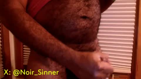 Snapshot of sinnernoir chatting on 11.03.25 My Name Is..............................John online show from 11.03.25