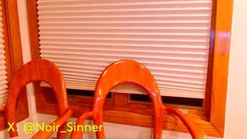 Snapshot of sinnernoir chatting on 12.22.25 My Name Is..............................John online show from 12.22.25