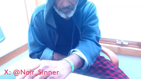 Snapshot of sinnernoir chatting on 01.05.26 My Name Is..............................John online show from 01.05.26