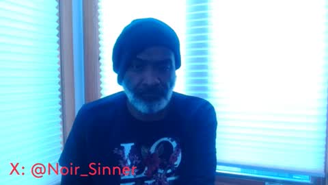 Snapshot of sinnernoir chatting on 01.11.26 My Name Is..............................John online show from 01.11.26
