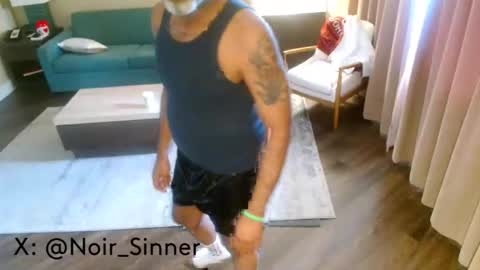 Snapshot of sinnernoir chatting on 02.21.26 My Name Is..............................John online show from 02.21.26