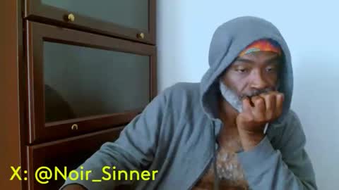Snapshot of sinnernoir chatting on 05.21.26 My Name Is..............................John online show from 05.21.26