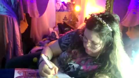 Siofra online show from 09.22.25