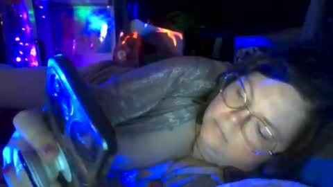 Siofra online show from 10.05.25