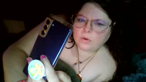 Siofra online show from 11.05.25