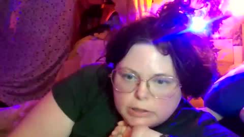 Snapshot of siofra chatting on 05.02.26 Siofra online show from 05.02.26