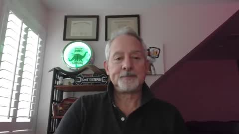 Snapshot of sir_lust_alot chatting on 12.29.24 Don Roberto online show from 12.29.24