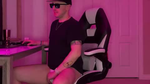 Snapshot of sirdaddymcqween chatting on 01.19.26 Sir Daddy McQween online show from 01.19.26