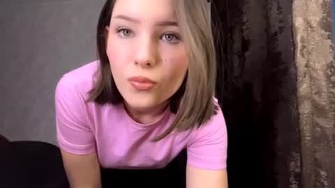 Snapshot of sirenapen chatting on 02.06.26 Aurora online show from 02.06.26