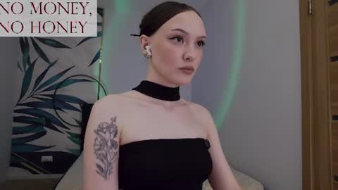 Goddess Sirena online show from 07.04.26