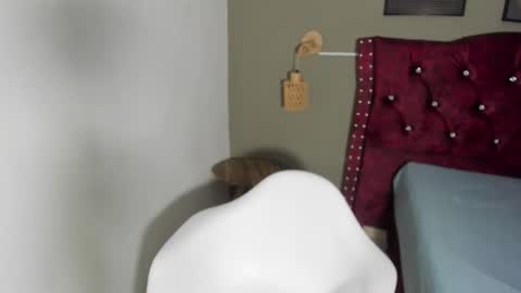 Snapshot of sirenmoonn chatting on 02.14.26 Sirenmoonn online show from 02.14.26