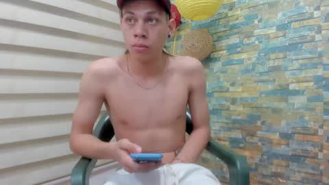 Snapshot of sirryant chatting on 01.18.25 SIR RYANT online show from 01.18.25