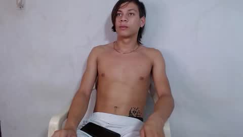 Snapshot of sirryant chatting on 11.04.25 SIR RYANT online show from 11.04.25