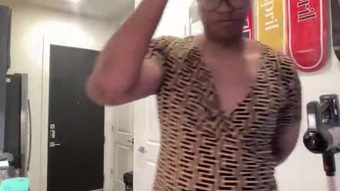 Snapshot of sissyblkgoddess858860 chatting on 02.22.26 Sissyblkgoddess online show from 02.22.26