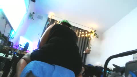 RESPONDS WELL TO ... online show from 12.14.25