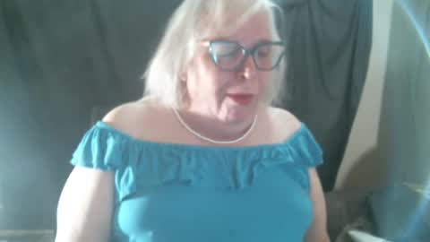 Sissy Diane online show from 12.07.24