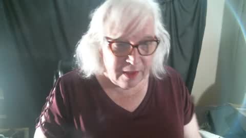 Sissy Diane online show from 12.20.24