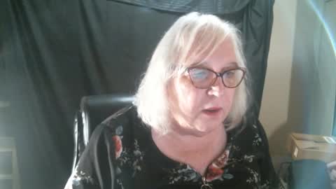 Sissy Diane online show from 02.01.25