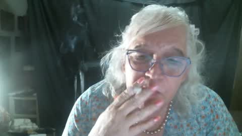 Sissy Diane online show from 11.06.25