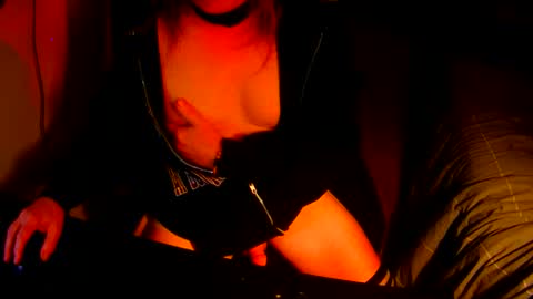 Snapshot of sissyred2314 chatting on 09.08.25 red online show from 09.08.25