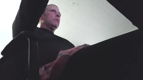 Snapshot of sissyroleplaya6969 chatting on 12.14.25 Chris online show from 12.14.25