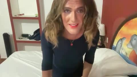 sissysubjess online show from 12.17.25