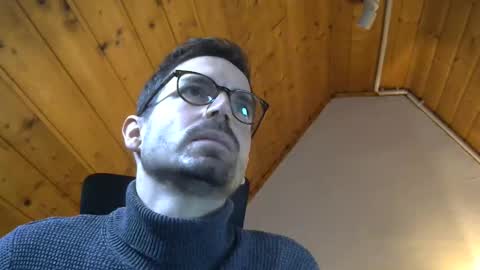 Snapshot of sissytoy35 chatting on 10.13.25 sissytoy35 online show from 10.13.25