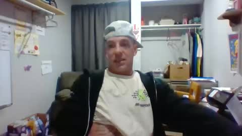 sitonmyfacemeowmm online show from 12.18.25