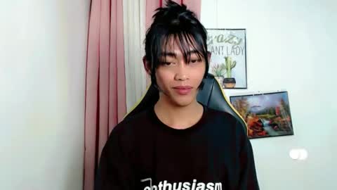 Snapshot of sizka_ford chatting on 11.04.25 Sizka online show from 11.04.25