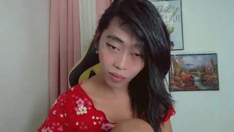 Snapshot of sizka_ford chatting on 11.21.25 Sizka online show from 11.21.25