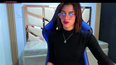 skaller_james_a online show from 02.23.26