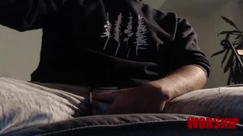 Snapshot of skankhunt9000 chatting on 11.22.25 Your Master MasterD9000 online show from 11.22.25