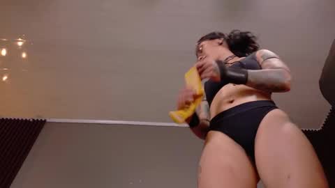 skarlet_petit online show from 01.17.25