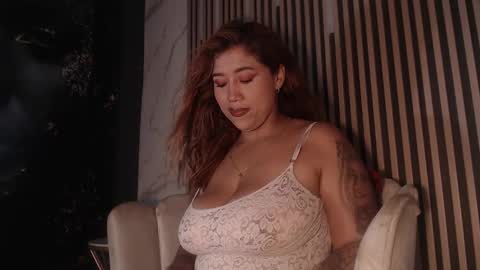 Snapshot of skarlethvilla chatting on 11.02.25 Skarleth villa online show from 11.02.25