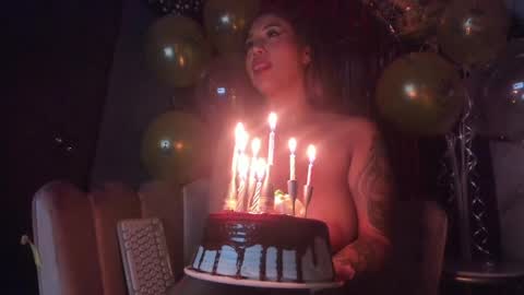 Skarleth villa online show from 04.02.26