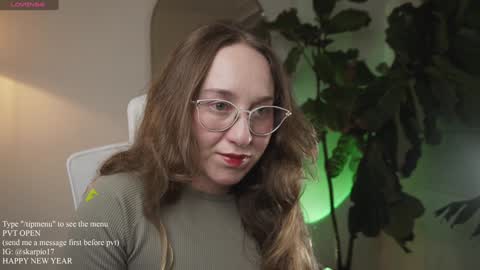 Snapshot of skarpio17 chatting on 01.03.25 Im Scarlett ONLINE 5pm-10pm NYC time online show from 01.03.25